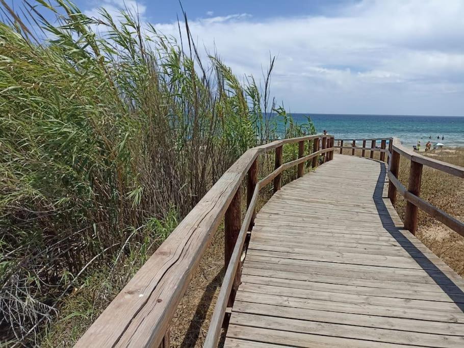 Bungalow En Primera Linea Del Mar Arenales del Sol Εξωτερικό φωτογραφία