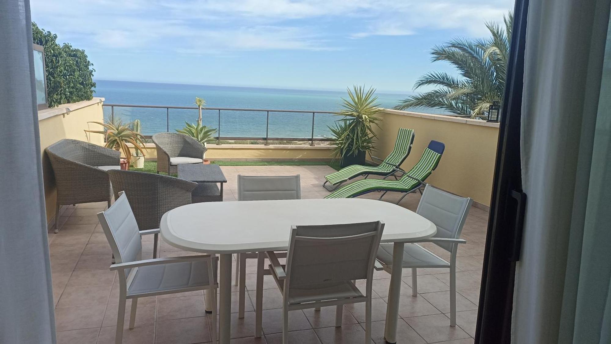 Bungalow En Primera Linea Del Mar Arenales del Sol Εξωτερικό φωτογραφία